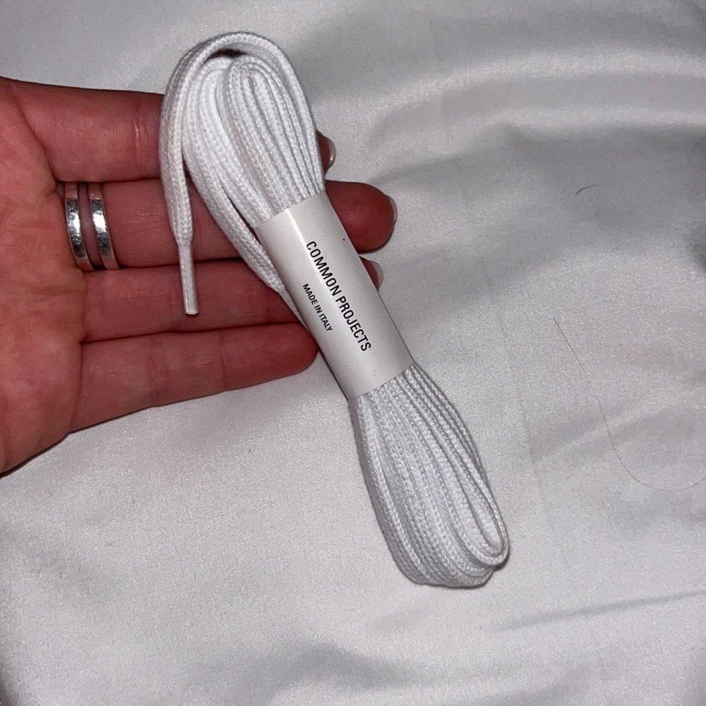 common projects shoe lace!!!